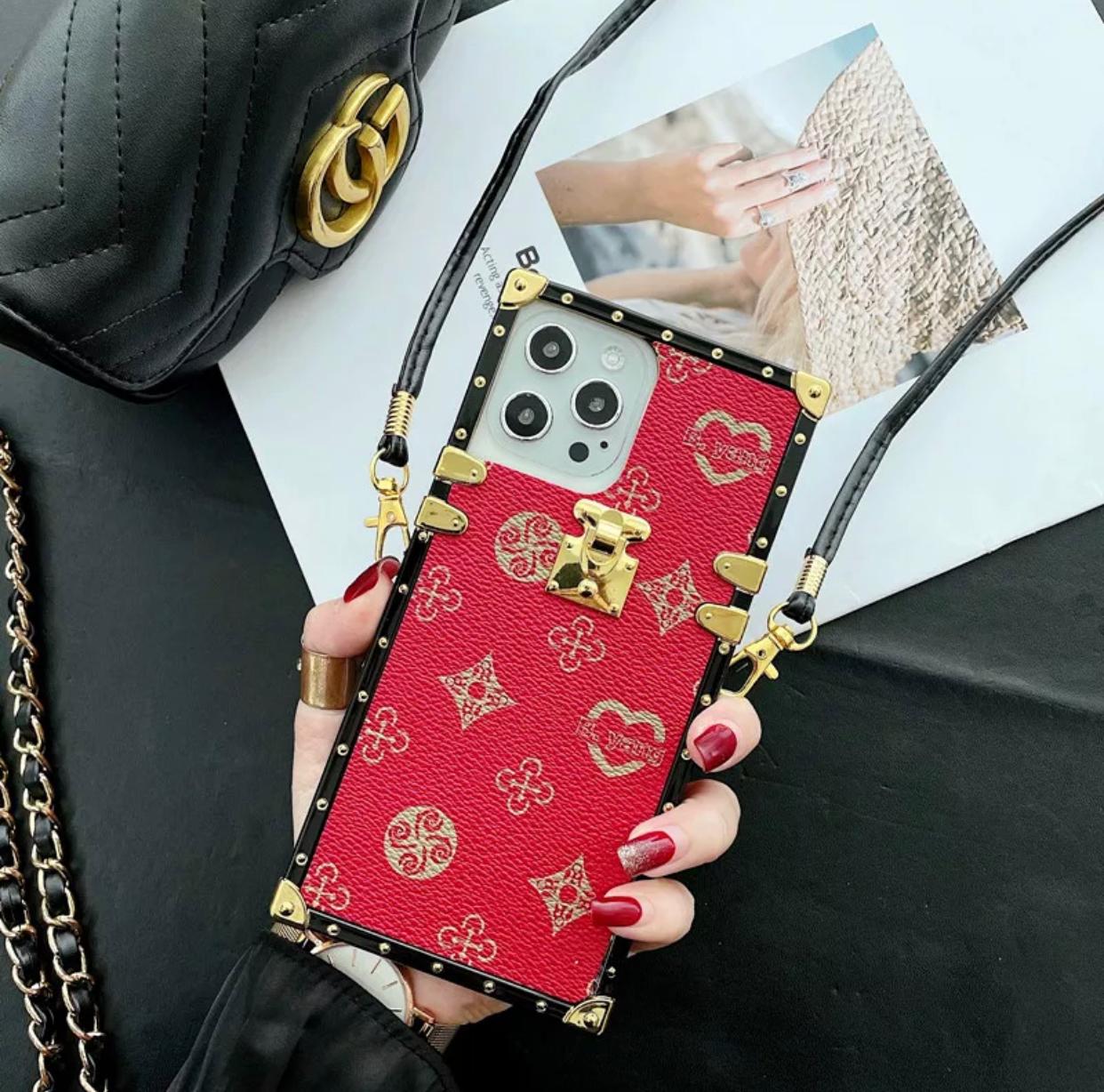 <transcy>LUXURY CASE FOR iPHONE</transcy>