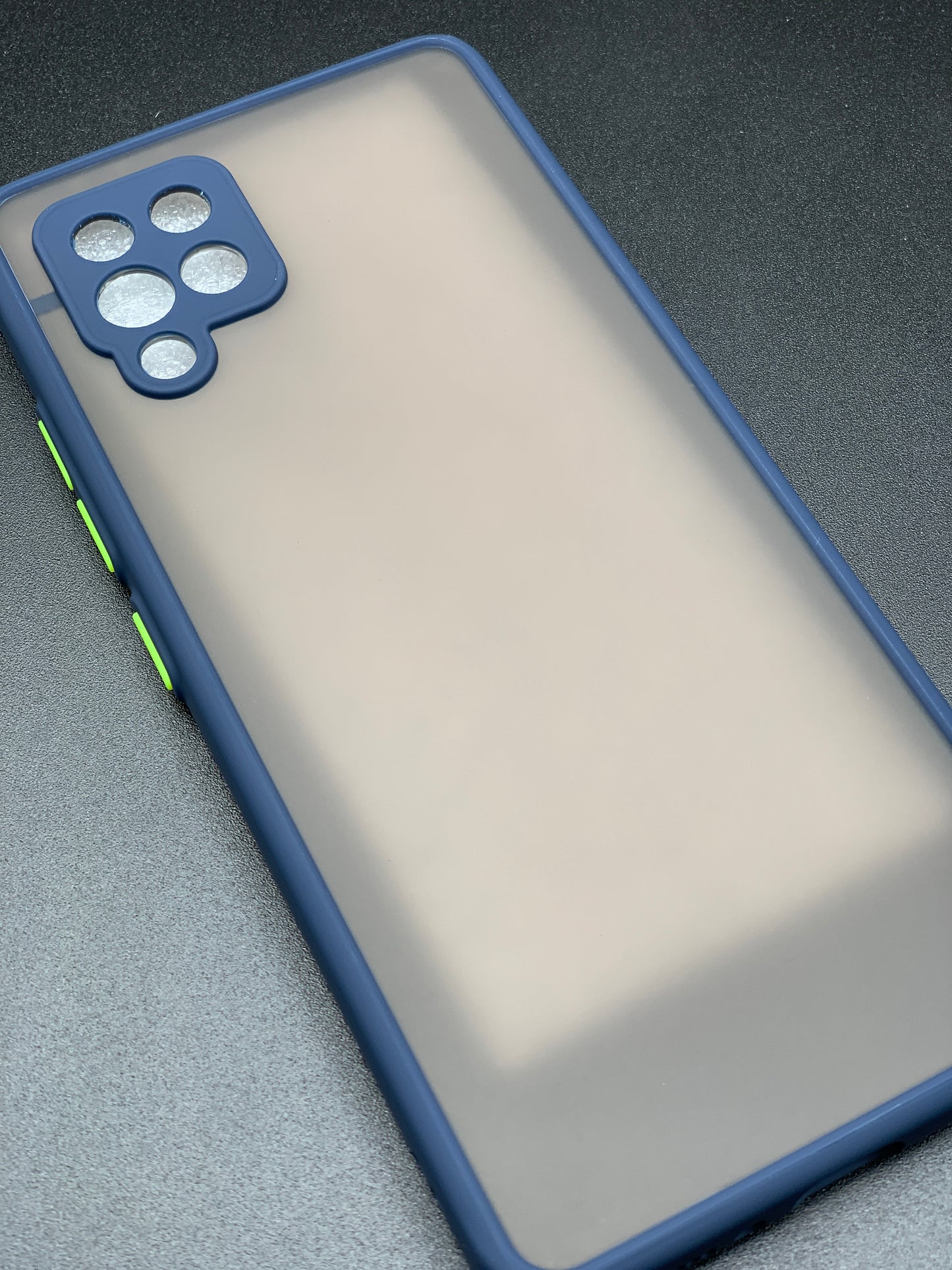<transcy>COVER CLEAR OPAQUE COLORED EDGE</transcy>