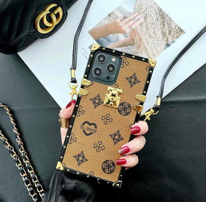 <transcy>LUXURY CASE FOR iPHONE</transcy>